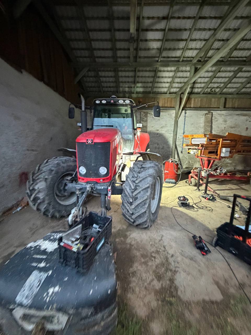 Фото 6 з ремонту — Ремонт паливного бака Massey Ferguson 6485