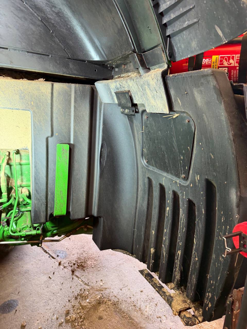 Фото 2 з ремонту — Ремонт паливного бака John Deere RK8700