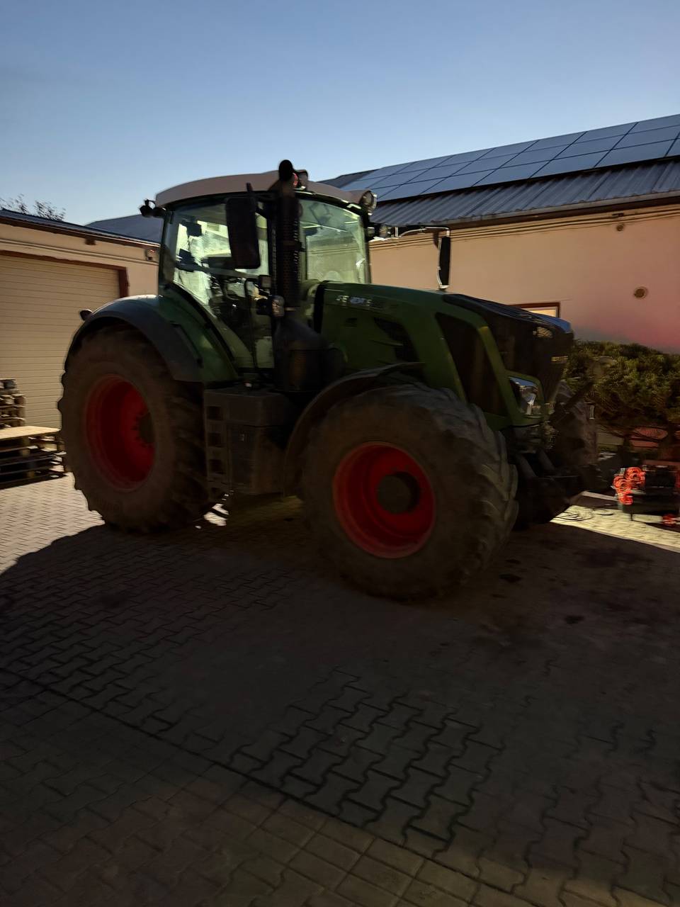 Фото 5 з ремонту — Ремонт паливного бака Fendt 826